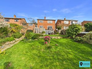 Garden - click for photo gallery